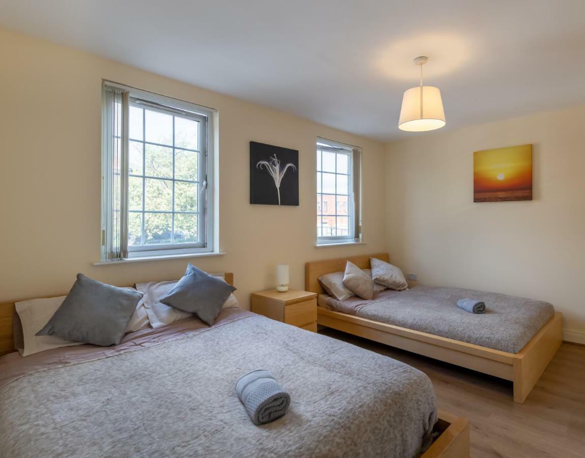 Newcastle City Centre Spacious Town House Free Parking And Wifi Екстер'єр фото