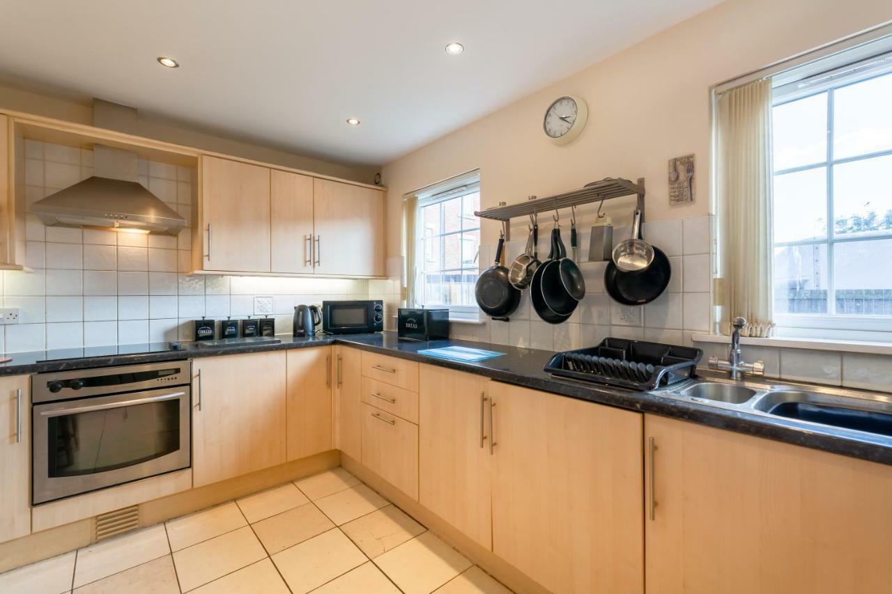 Newcastle City Centre Spacious Town House Free Parking And Wifi Екстер'єр фото