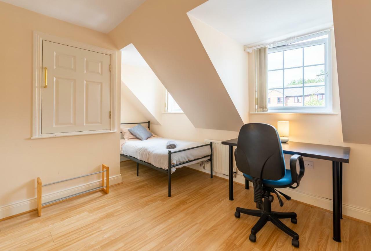 Newcastle City Centre Spacious Town House Free Parking And Wifi Екстер'єр фото